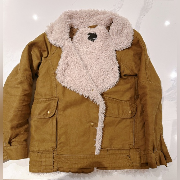 Super warm Jacket for cold weather - Picture 1 of 8